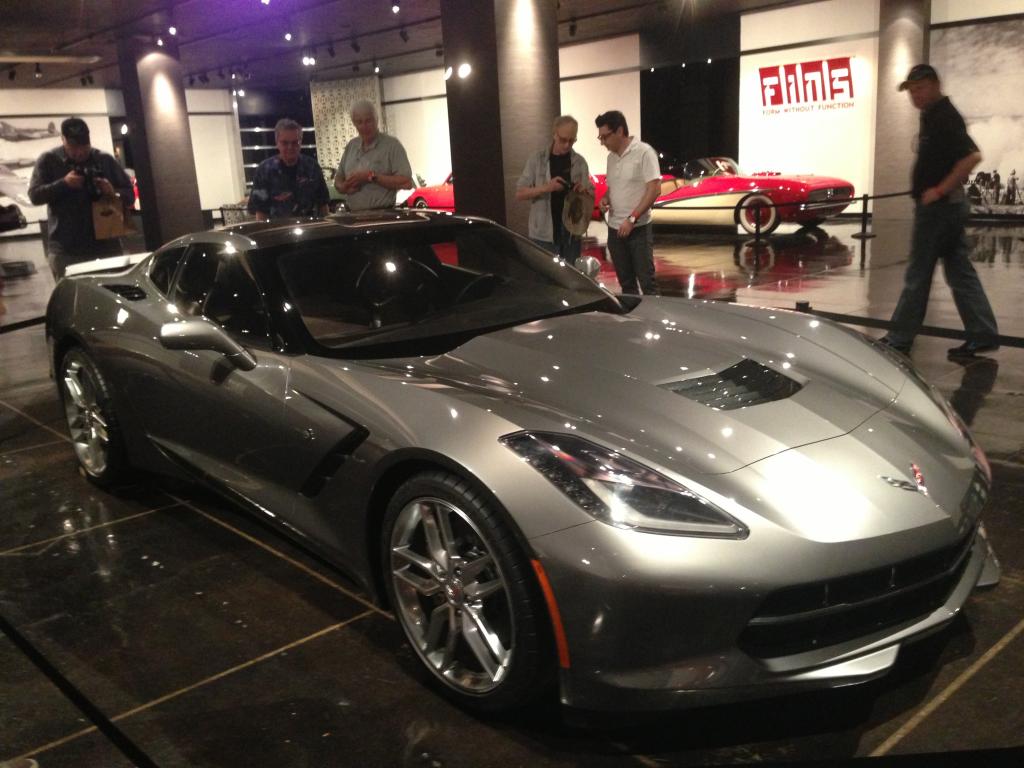 Name:  c7-corvette-stingray-dark-gray-metallic-3.jpg
Views: 12111
Size:  95.4 KB